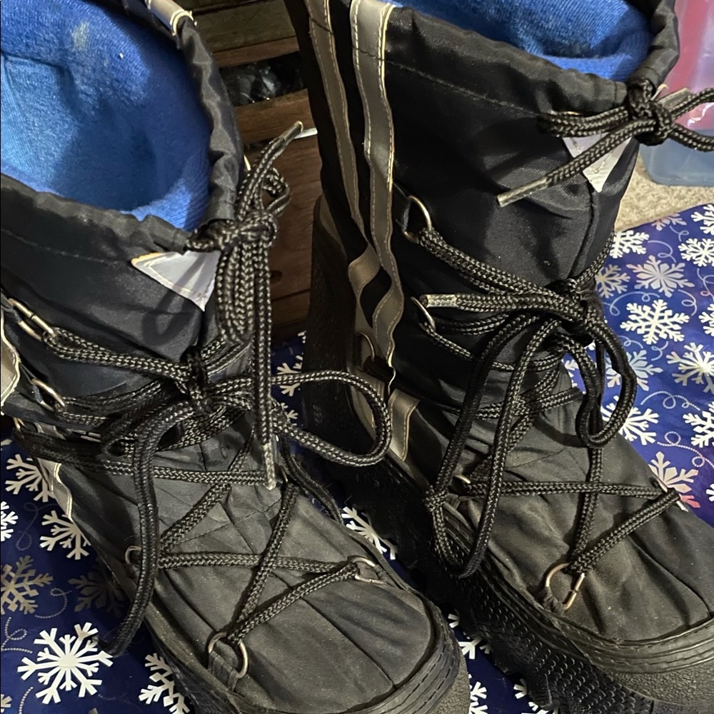 Original Moon Boots - truly vintage!